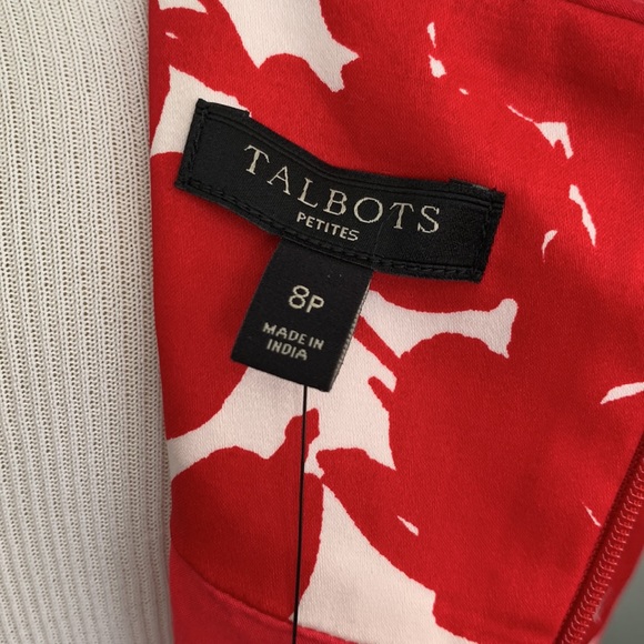 NWT Talbots sleeveless dress size 8P Red White Floral Fit & Flare with Pockets - Picture 5 of 6